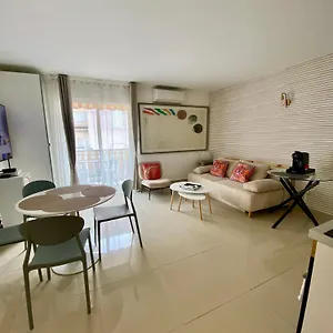 Vieux Port, Terrasse Et Parking Appartement Cannes
